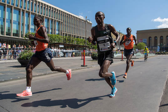 Shadrack Kimining från Kenya