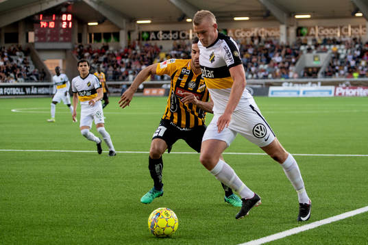 s Rasmus Lindkvist
