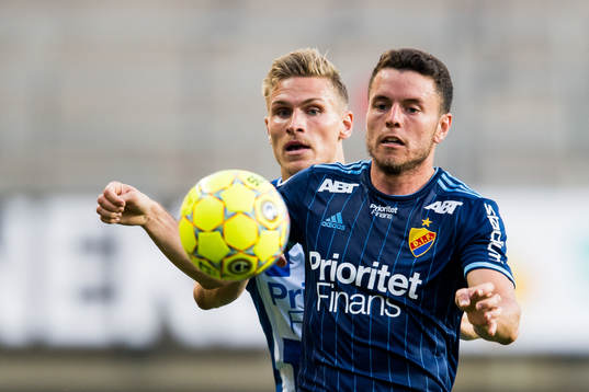 IFK Göteborgs Carl Starfelt och Djurgårdens Kerim Mrabti