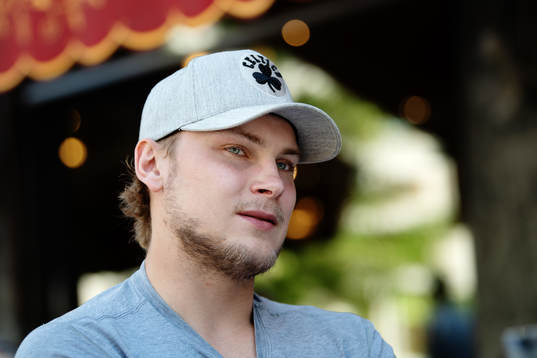 Ishockeyspelaren Anton Blidh