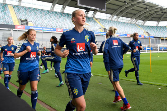 Julia Karlernäs