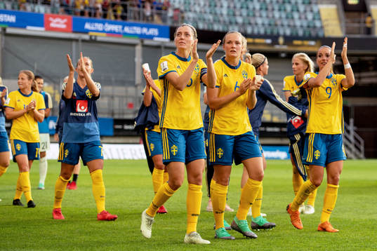 Sveriges Linda Sembrant, Magdalena Ericsson och Kosovare