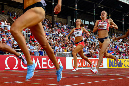 Lovisa Lindh i kvinnor 800 m