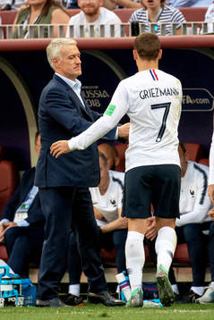 head coach Didier Deschamps and Antoine Griezmann of France