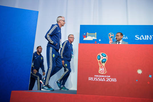 Andreas Granqvist, press officer Staffan Stjernholm and