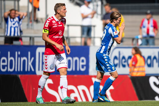 IFK Göteborgs August Erlingmark deppar
