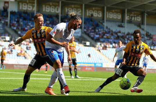 Norrköpings Alexander Jakobsen  och Häckens Nasiru