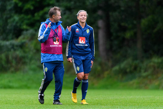 Förbundskapten Peter Gerhardsson och Hanna Glas