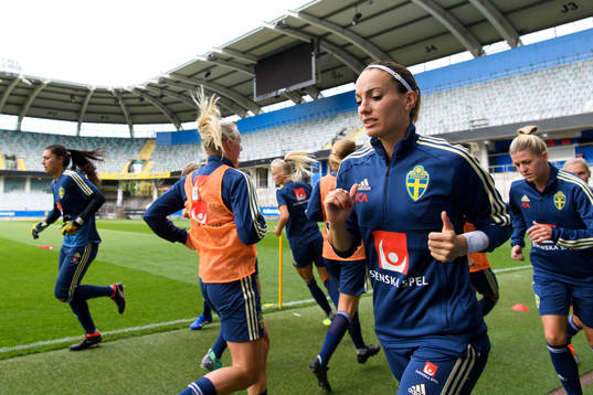 Kosovare Asllani