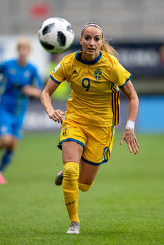 Sveriges Kosovare Asllani