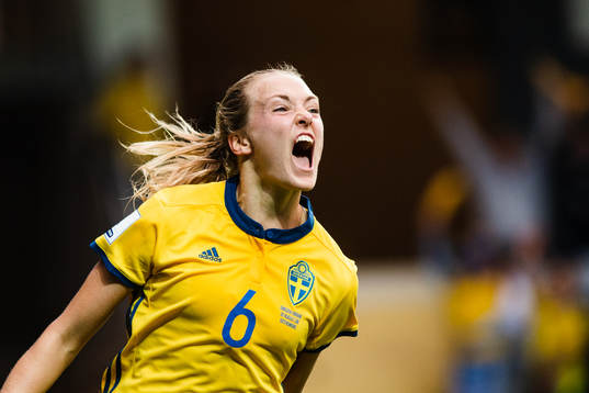 Bläddra bland fler bilder av Fotboll, Dam, VM-kval, Sverige - Ukraina