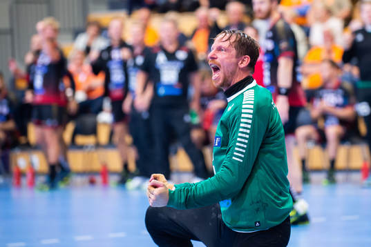 Malmö målvakt Dan Beutler jublar