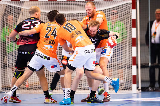 Malmö Magnus Persson mot Kristianstads Arnar Freyr