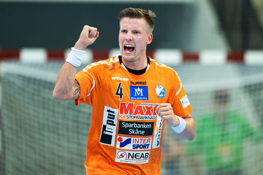 Kristianstads Adam Nyfjäll jublar