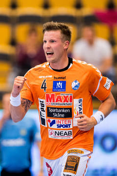 Kristianstads Adam Nyfjäll jublar