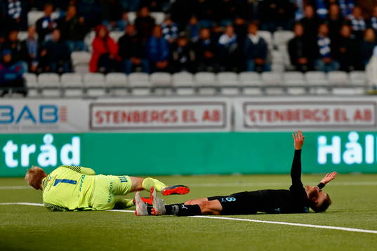 Malmö FFs Arnór Ingvi Traustason deppar