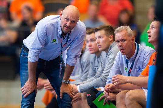 Kristianstads tränare Ola Lindgren och assisterande