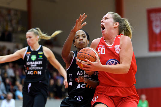 Umeås Alyssa Lawrence och Högsbos Hanna Johansson