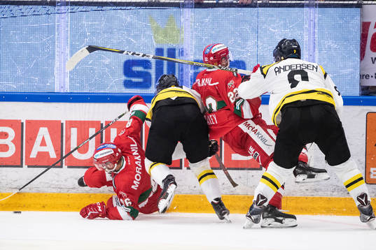 Moras Mathias Bromé och Brynäs Jesper Jensen och Moras