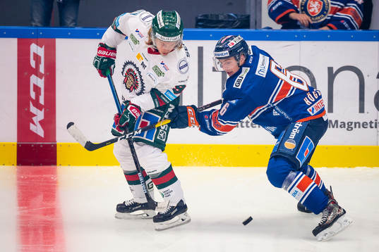 Frölundas Tim Söderlund och Växjös Linus Högberg