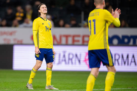 Kristoffer Olsson of Sweden looks dejected