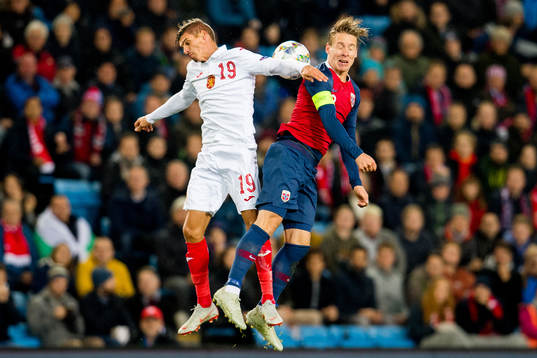 Kiril Despodov of Bulgaria and Stefan Johansen of Norway