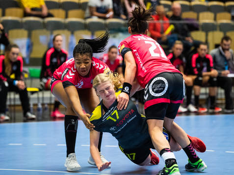 Brests Pauletta Foppa och Jovana Stoiljkovic