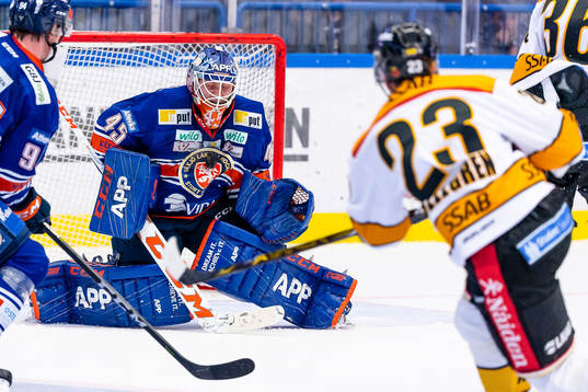 Växjös målvakt Viktor Andrén