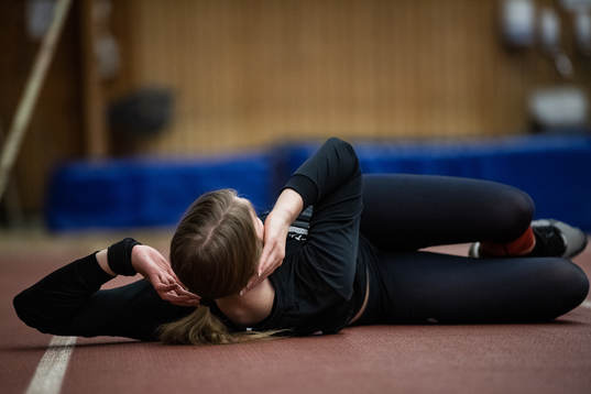 Viktoria Karlsson värmer upp