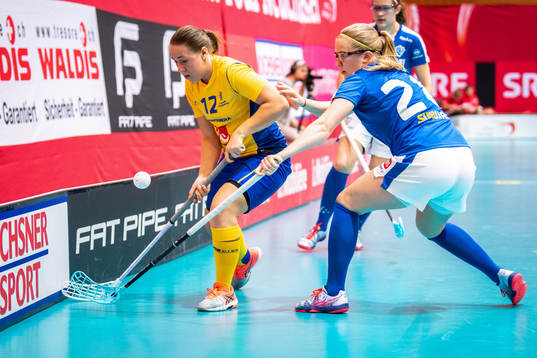 I denna handout-bild från Swiss Unihockey  ses Sveriges
