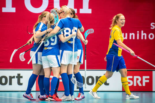 I denna handout-bild från Swiss Unihockey ses Finlands