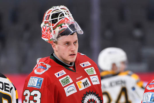 Frölundas målvakt Johan Mattsson deppar