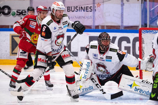 Moras Mathias Bromé och Malmö Redhawks Stefan Warg och