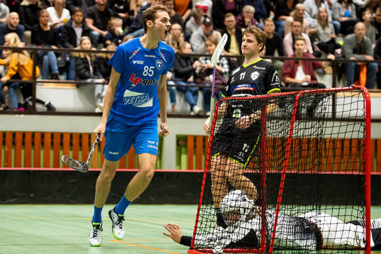 Munka Ljungby Mattias Dahl jublar medan Åstorp Kvidinges
