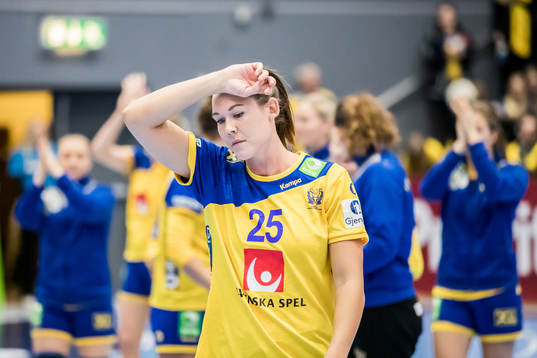 Sveriges Mikaela Mässing deppar