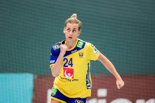 Sveriges Nathalie Hagman jublar