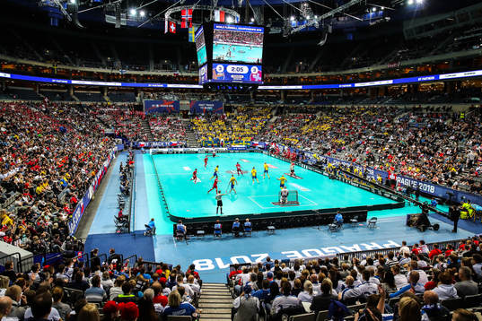 General view over the semi final World Cup floorball match