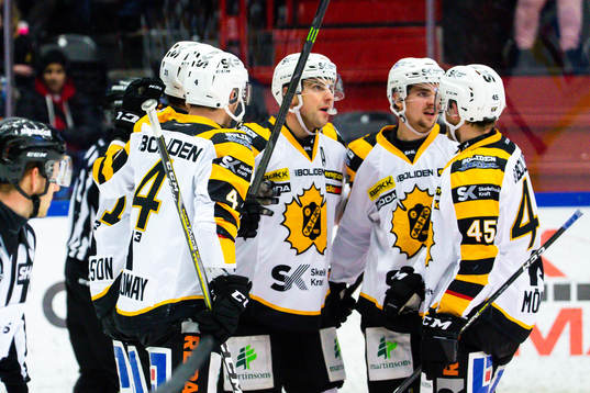 Skellefteås spelare jublar