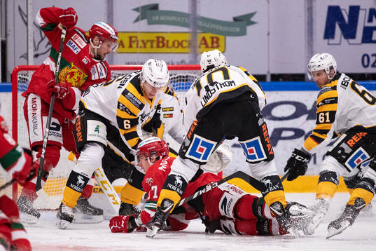 Moras Mathias Bromé och Skellefteås Filip Berglund och