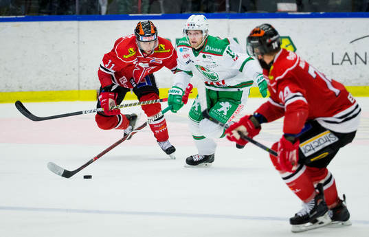 Örebros Aaron Palushaj och Rögles Simon Ryfors