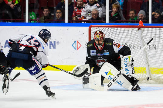 Linköpings Andrew Gordon gör det matchavgörande 2-3