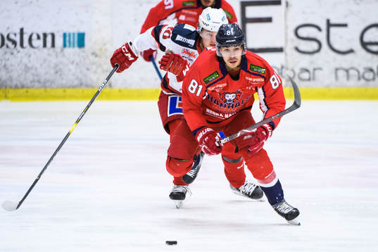 Grums Pelle Hedlund och Hanhals Adam Willig