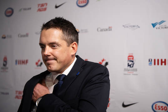 Head coach Tomas Montén of Sweden