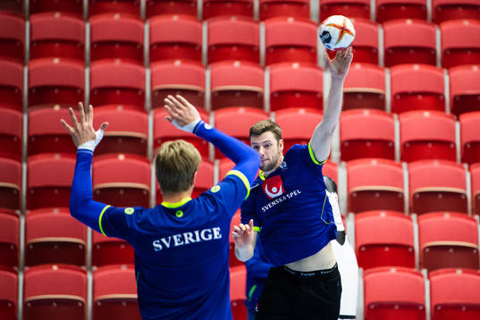 Niclas Ekberg