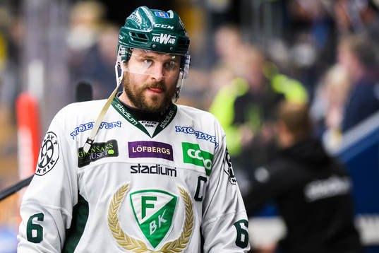 Färjestads Mikael Wikstrand deppar