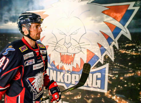 Linköpings Broc Little före ishockeymatchen i SHL mellan