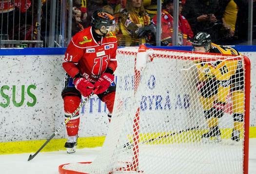 Örebros Aaron Palushaj deppar
