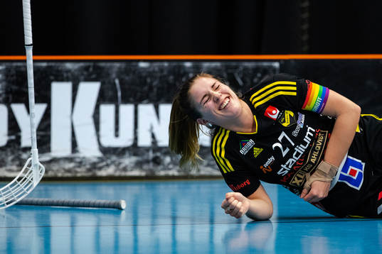 Endres Sara Steen jublar