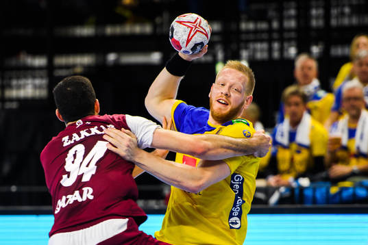Ameen Zakkar of Qatar and Jim Gottfridsson of Sweden