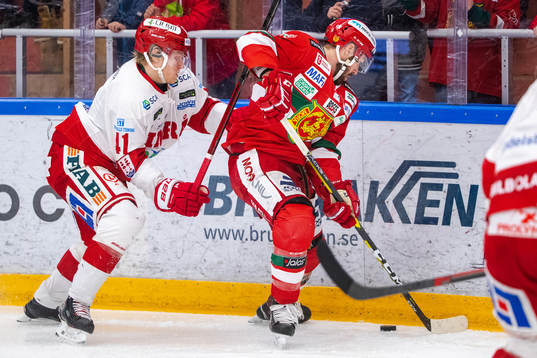 Timrås Alexander Falk och Moras Andrew Rowe